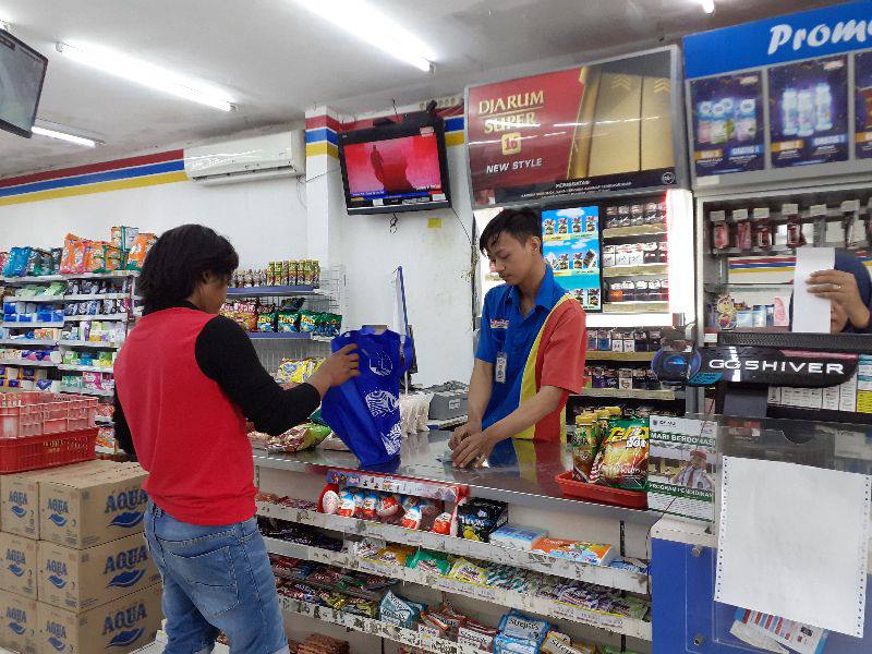 Begini Cara Kirim Uang Lewat Indomaret